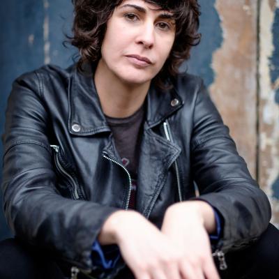 ALICE LEONARD - COMEDIENNE